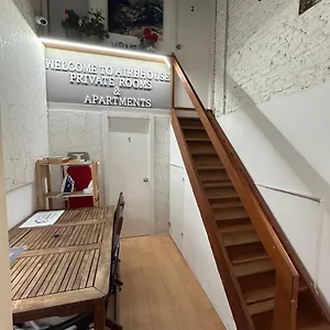 Quarto em Acomodações Particulares Airbhouse Private &, Sevilha